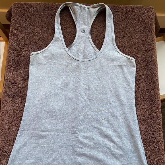 lululemon athletica Tops - Lulu Lemon Workout Tanktop Size 4